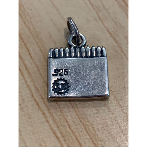 .925 Box of Crayons Sterling Silver Jewelry Charm - Picture 5 of 5